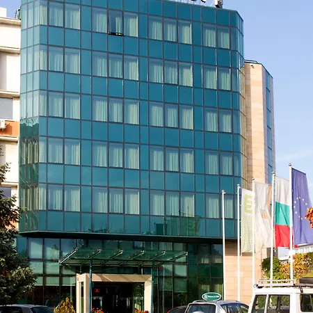Hill Hotel 4*