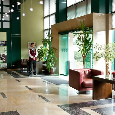 Hotel Hill