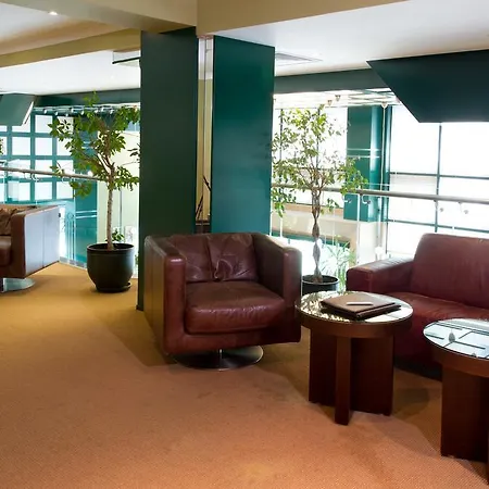 Hotel Hill 4*